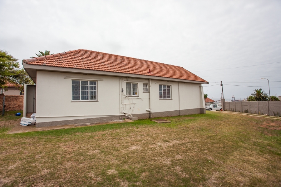 3 Bedroom Property for Sale in Humerail Eastern Cape